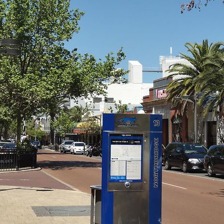 Perth 178 Backpackers Albergue Exterior foto